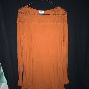 Long sleeve orange top
